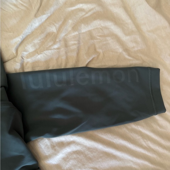 Lululemon Wunder Train 25” Dark forest Size 8 NWOT - Picture 2 of 4